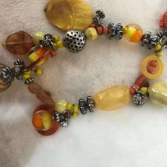 Set yellow beaded bracelet & earrings‎ - Picture 3 of 3